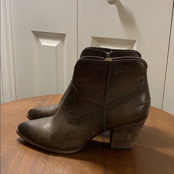 Frye boots - Picture 2 of 5